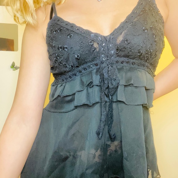 Fancy tank top to go out in - Picture 6 of 8